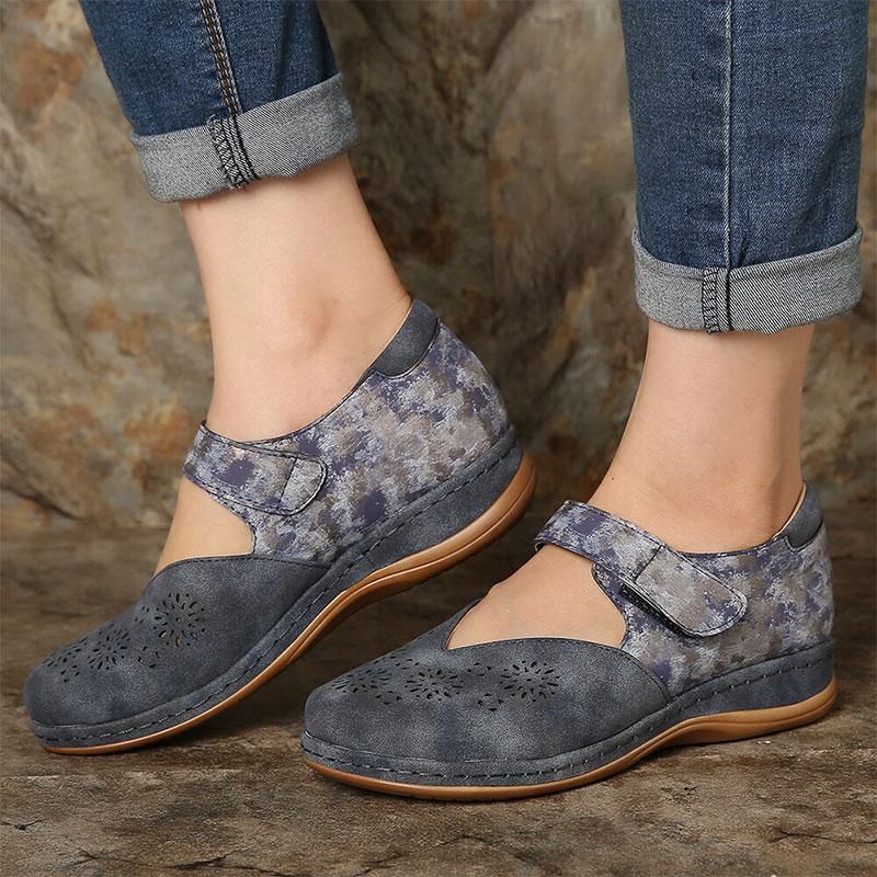 Women Splicing Round Toe Casual Hollow Flat Hook Loop Shoes