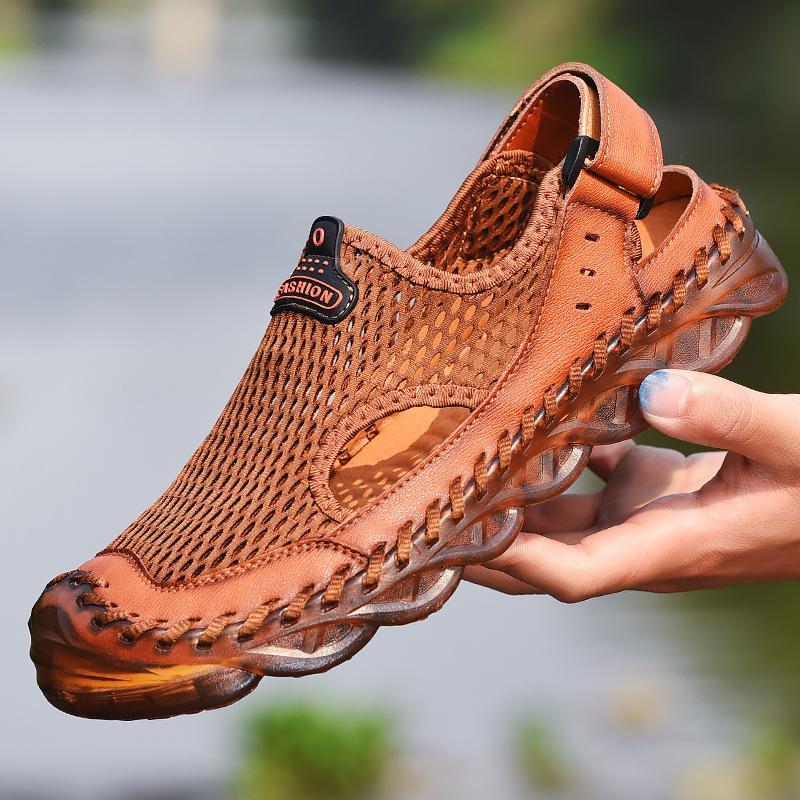 Men Closed Toe Hand Stitching Mesh Outdoor Water Shoes