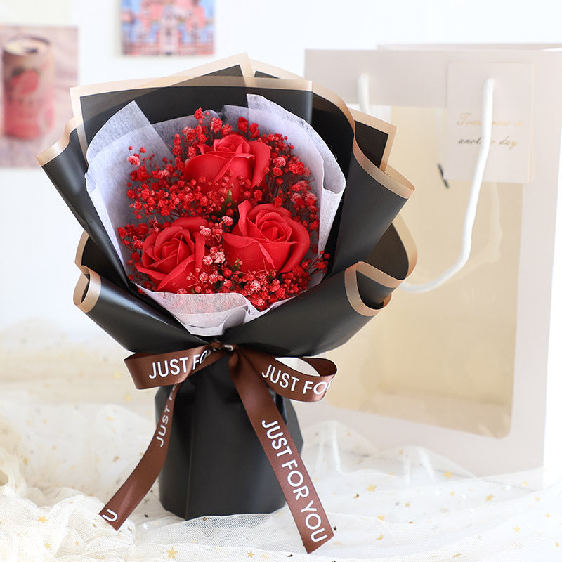 Holding Flowers Artificial Natural Rose Wedding Bouquet