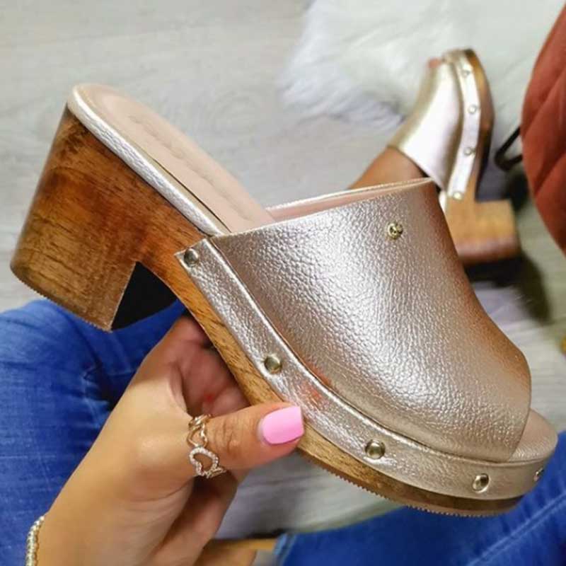 Women Comfortable Open Toed Thick Heel Clogs